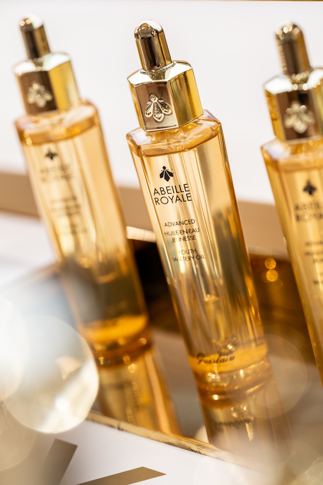 法国娇兰护肤代言人赵露思空降沈阳万象城 携全新帝皇蜂姿系列,解锁秋日修护“蜜”诀 法国娇兰护肤代言人赵露思空降沈阳万象城 携全新帝皇蜂姿系列,解锁秋日修护“蜜”诀