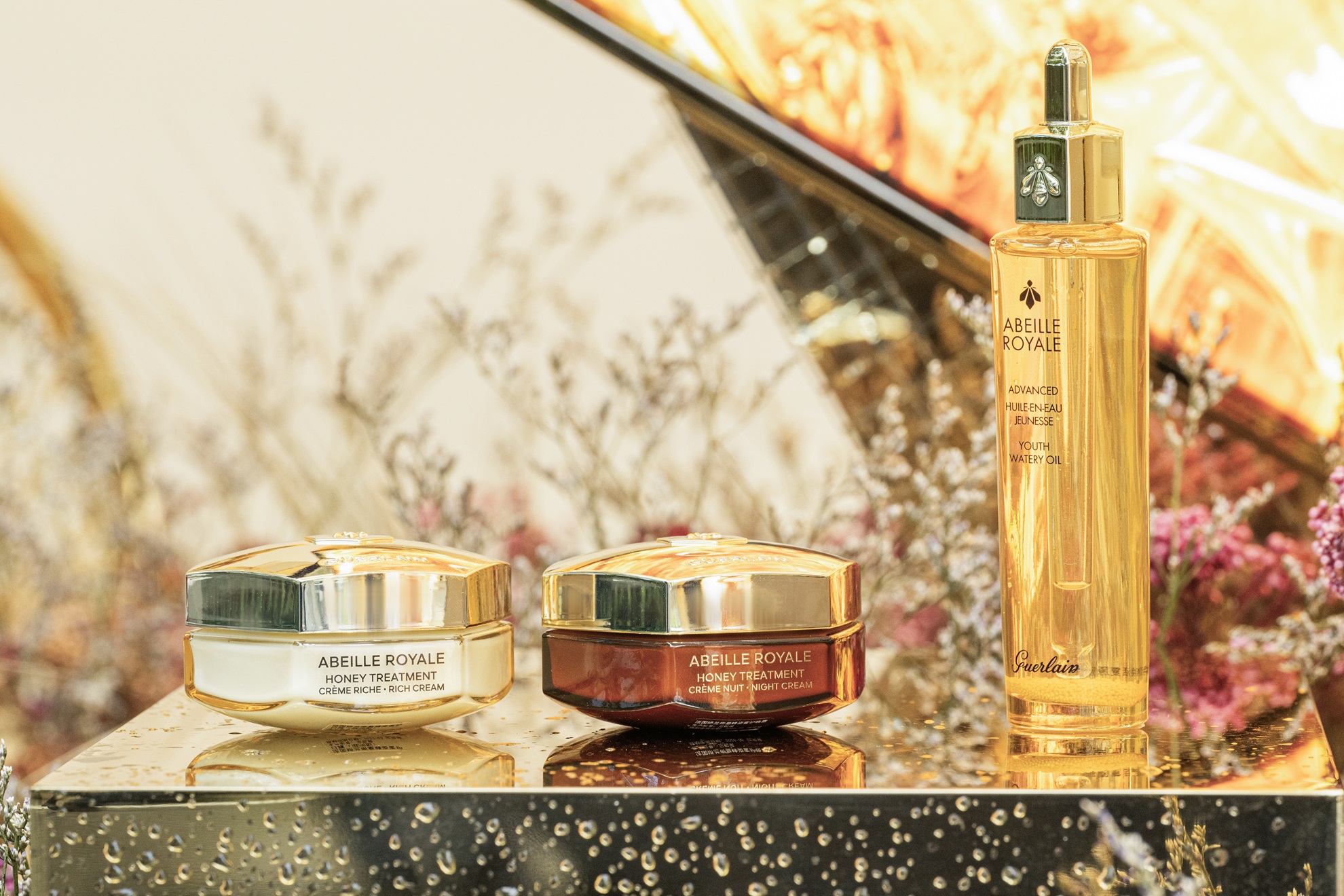 法国娇兰品牌挚友江奇霖惊喜空降深圳茂业天地 携全新帝皇蜂姿系列，倾献蜜润肌秘