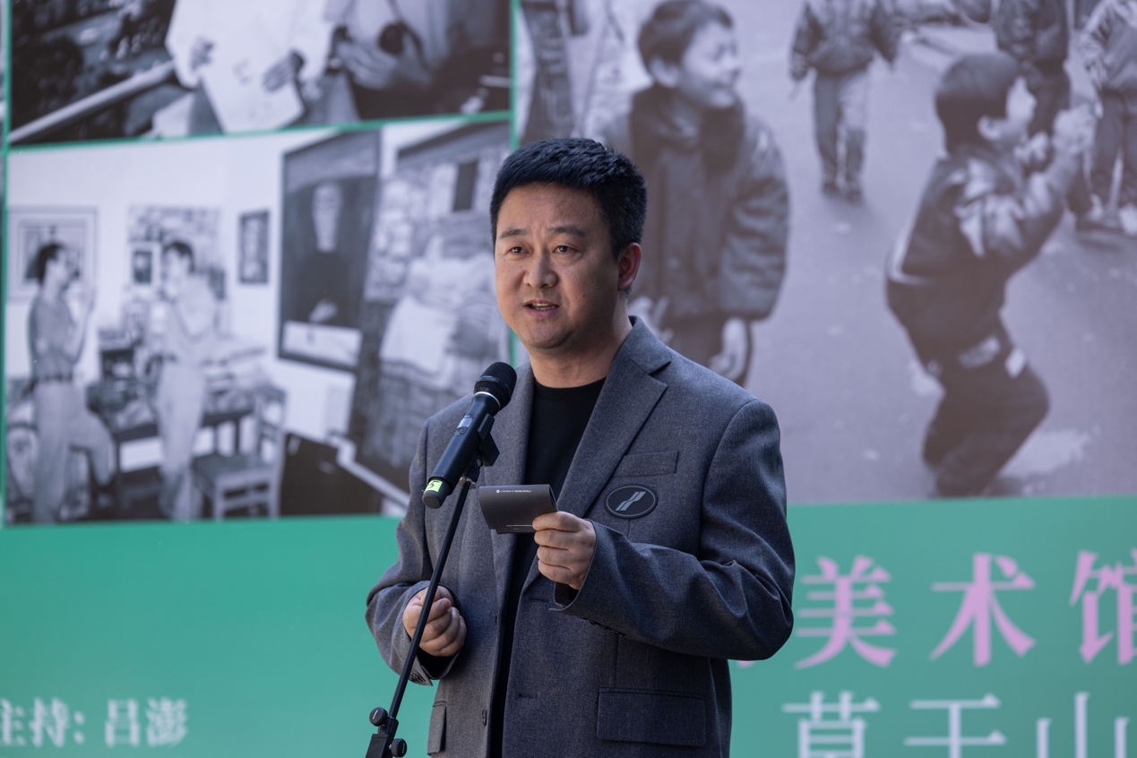 肖全“莫干山纪“摄影展启幕 用镜头书写江浙沪时代叙事