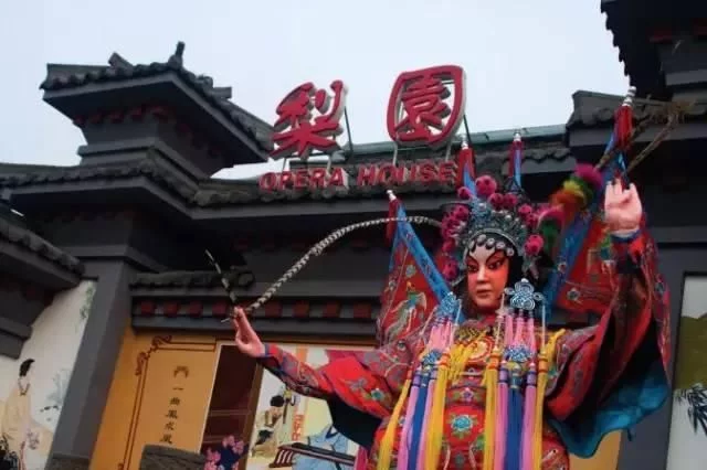 摄影的17个实用技巧，教你怎么拍街景!