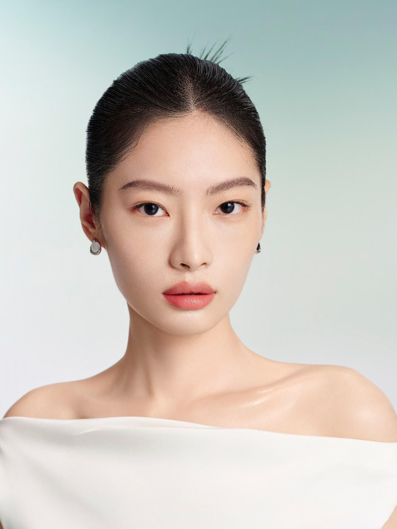 彩棠双生气垫发布会,探索日月双生美学 彩棠双生气垫发布会,探索日月双生美学