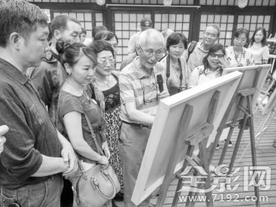 大师之路高端摄影研修中心 历届学员新作赏评会落幕 大师之路高端摄影研修中心 历届学员新作赏评会落幕