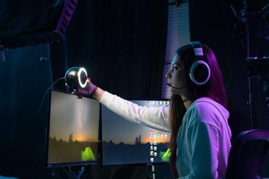 movo webmic上架众筹：集摄像头、麦克风和照明于一身