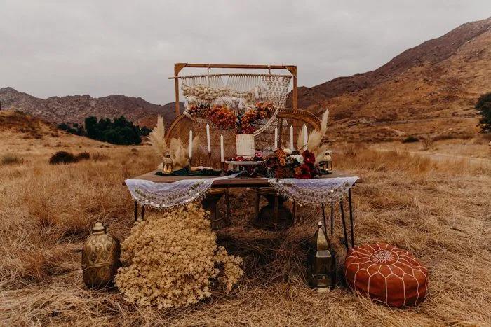 7种沙漠婚礼配色指南，找到适合你的沙漠风情！