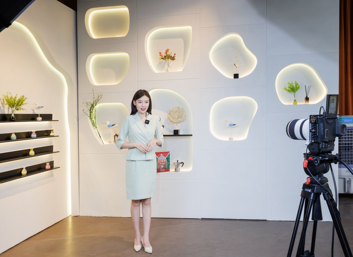 “佳直播”以新媒体直播ks8凯发官方网站的解决方案赋能乌鲁木齐广播电视台融媒体转型升级