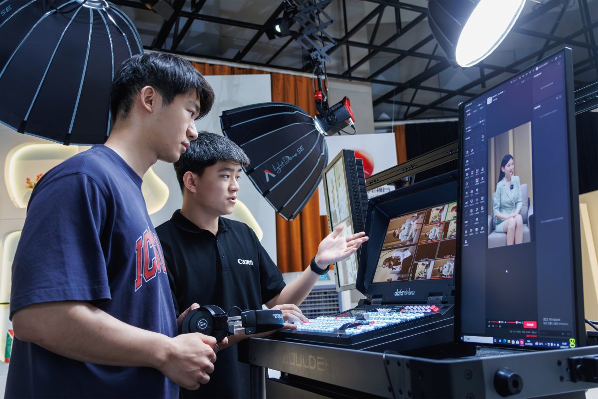 “佳直播”以新媒体直播ks8凯发官方网站的解决方案赋能乌鲁木齐广播电视台融媒体转型升级